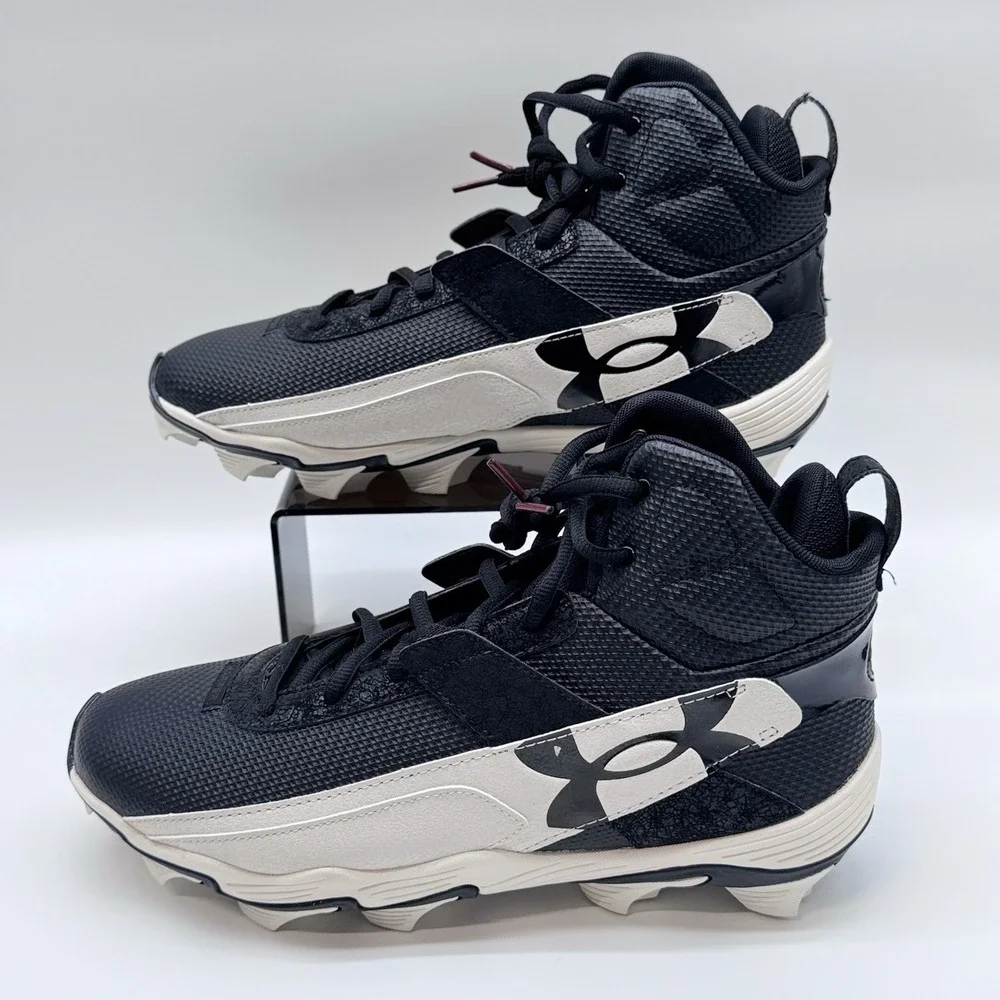 Size 7M- Under Armour Mens Harper 10 Rm Baseball Cleats Shoes, Black/White